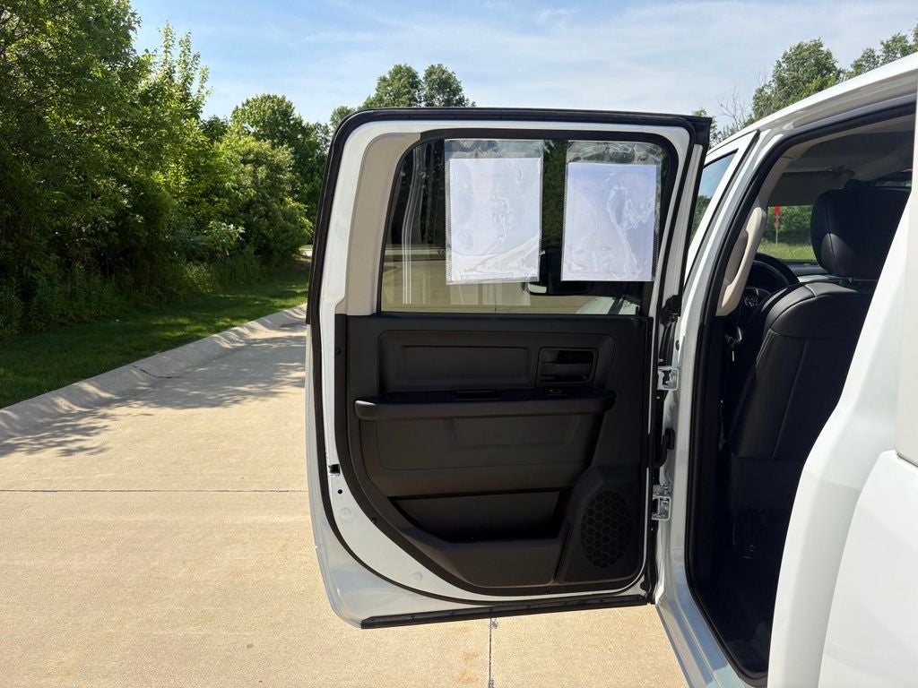 2022 RAM 1500 Classic Tommy Gate