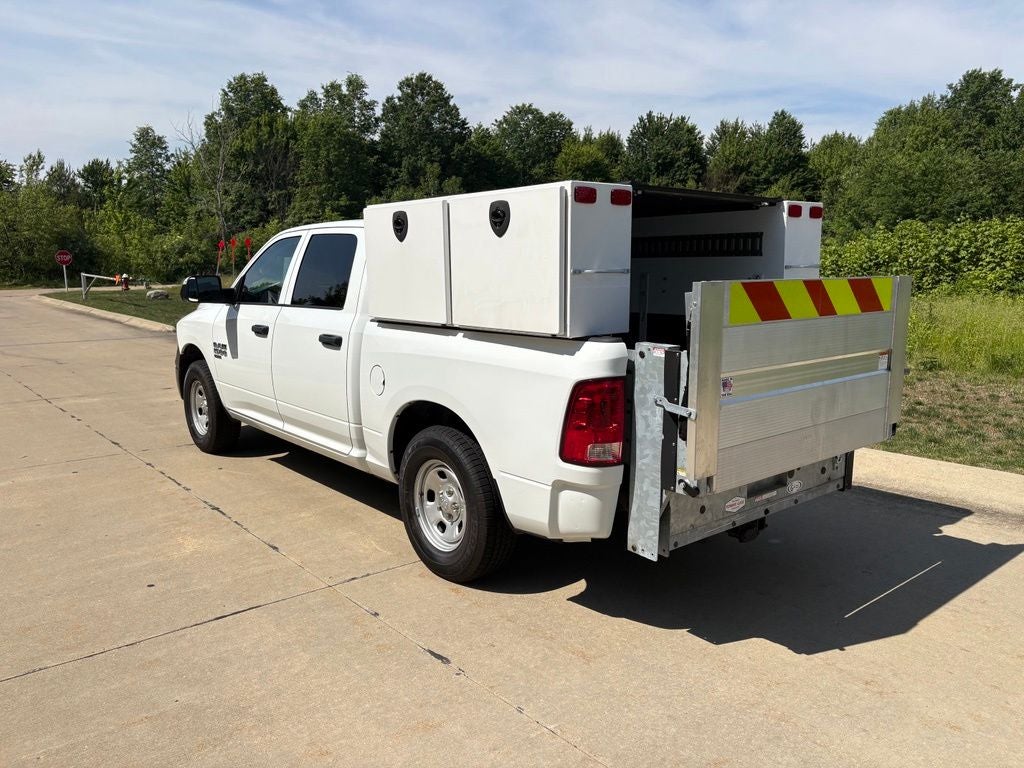 2022 RAM 1500 Classic Tommy Gate