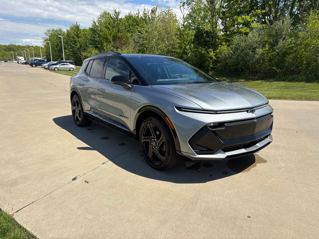 2025 Chevrolet Equinox EV RS