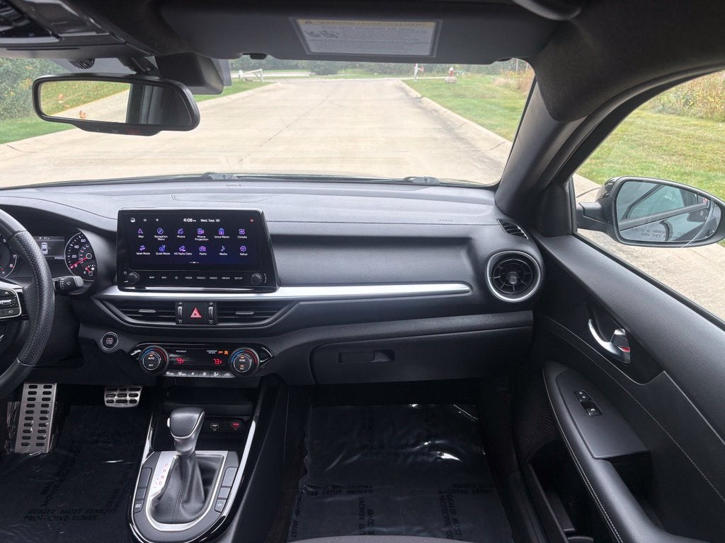 2023 Kia Forte GT-Line