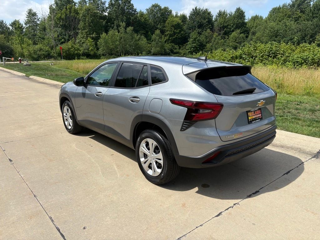 2024 Chevrolet Trax LS