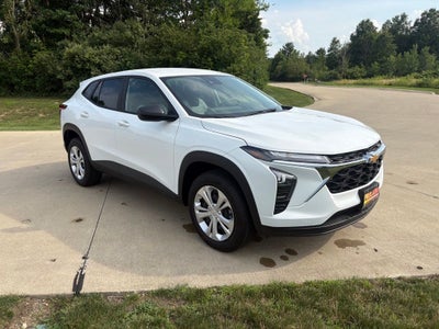 2025 Chevrolet Trax LS