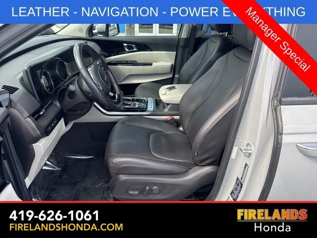 2024 Kia Carnival EX