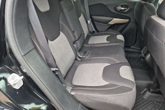 2018 Jeep Cherokee Latitude