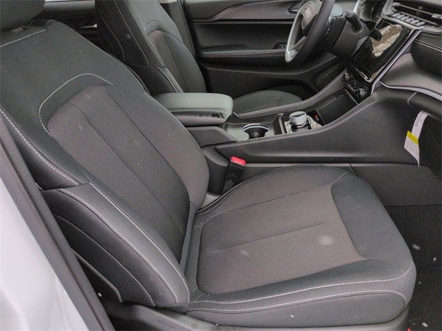 2024 Jeep Grand Cherokee Laredo X