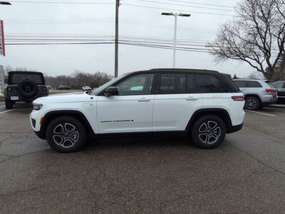 2023 Jeep Grand Cherokee Trailhawk 4xe