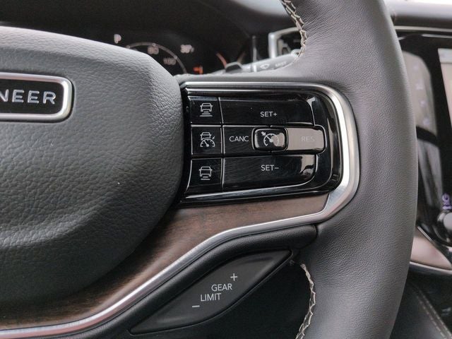 2023 Jeep Grand Wagoneer L Base