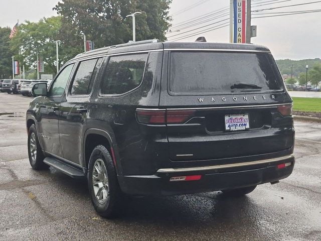 2023 Jeep Wagoneer Base