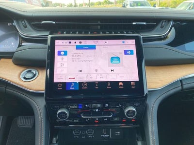 2024 Jeep Grand Cherokee L Summit