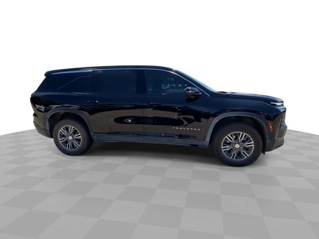 2024 Chevrolet Traverse LS