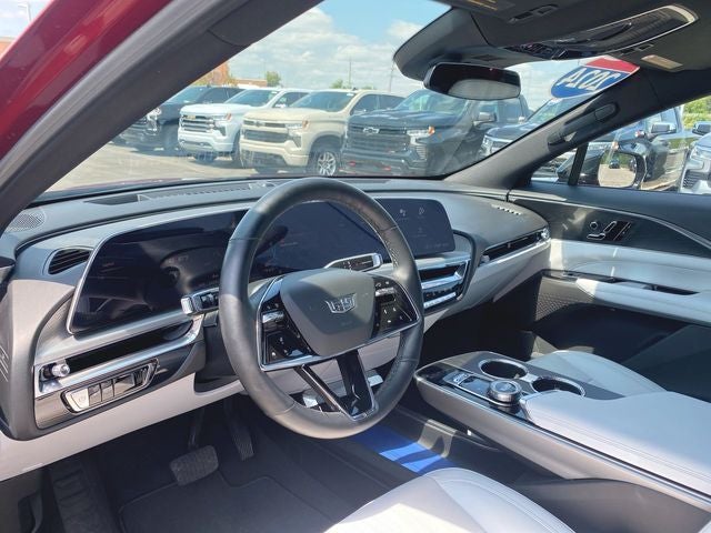 2024 Cadillac LYRIQ Luxury