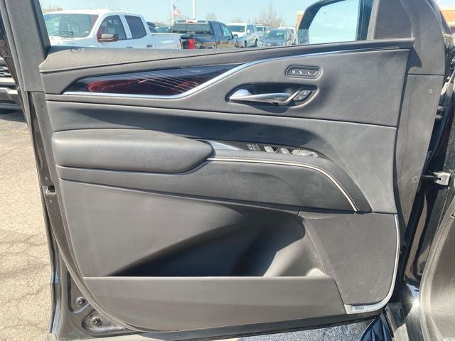 2023 Cadillac Escalade Sport