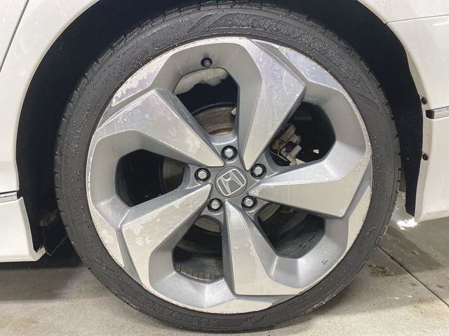 2019 Honda Accord Touring 2.0T