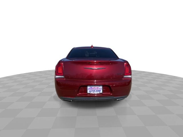 2021 Chrysler 300 S