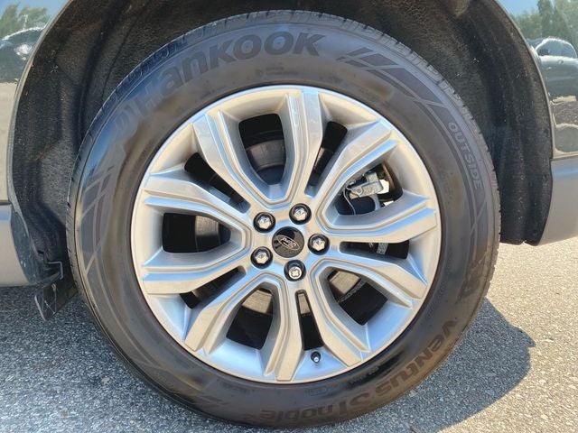 2023 Ford Edge Titanium