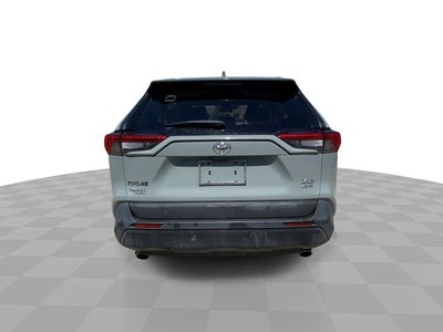 2020 Toyota RAV4 XLE Premium