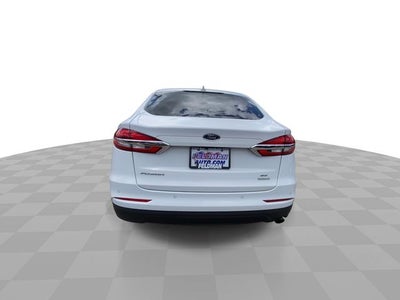 2020 Ford Fusion SE