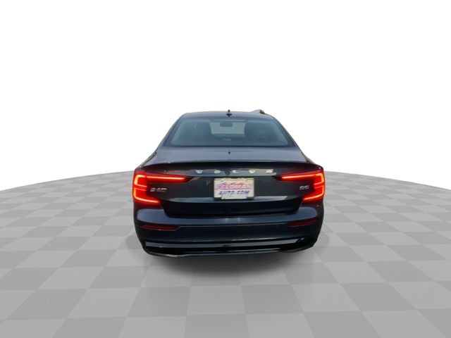2024 Volvo S60 B5 Core Dark Theme