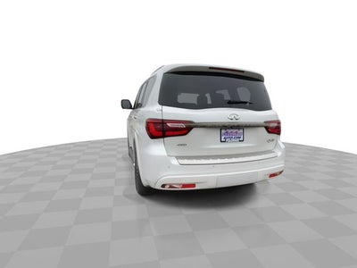 2022 INFINITI QX80 LUXE