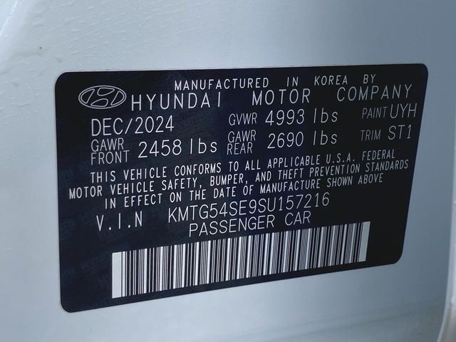 2025 Genesis G70 3.3T Sport Advanced