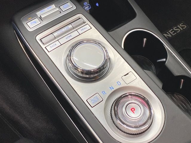 2023 Genesis GV70 2.5T