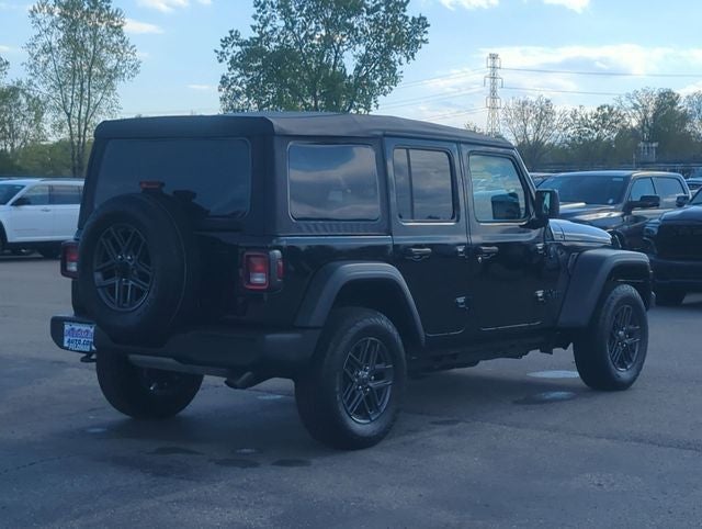 2025 Jeep Wrangler 4-Door Summit 4x4