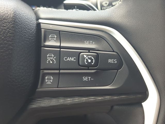 2023 Jeep Grand Cherokee Altitude 4x4