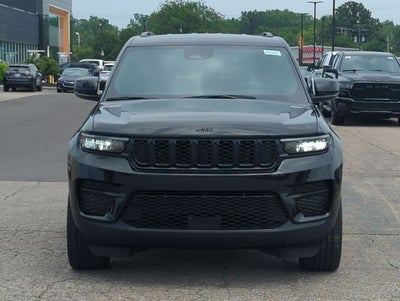 2023 Jeep Grand Cherokee Altitude 4x4