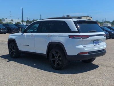 2023 Jeep Grand Cherokee Altitude 4x4