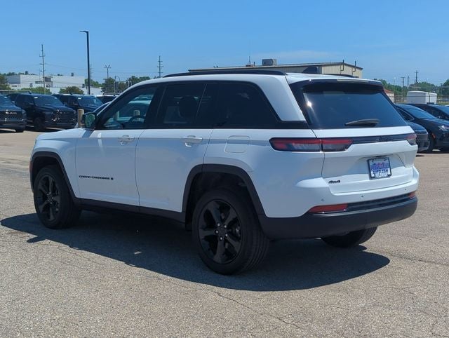 2023 Jeep Grand Cherokee Altitude 4x4