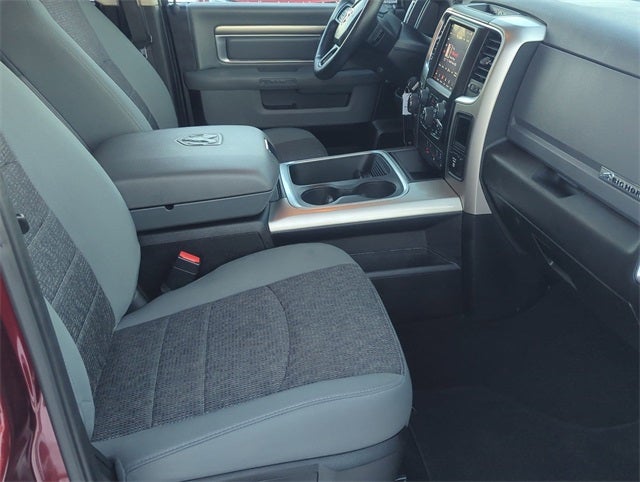 2018 RAM 1500 Big Horn Crew Cab 4x4 5'7' Box