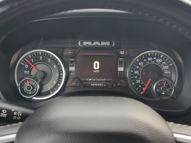 2022 RAM 1500 Big Horn Crew Cab 4x4 5'7' Box