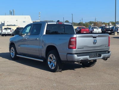 2020 RAM 1500 Big Horn Crew Cab 4x4 5'7' Box