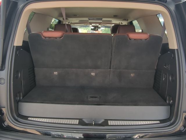 2017 Cadillac Escalade Luxury