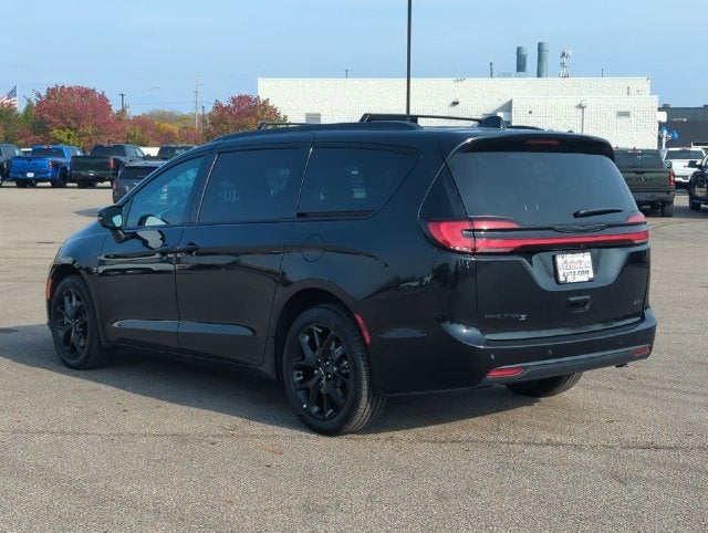 2023 Chrysler Pacifica Touring L AWD