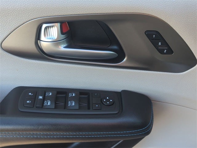 2021 Chrysler Pacifica Touring L AWD