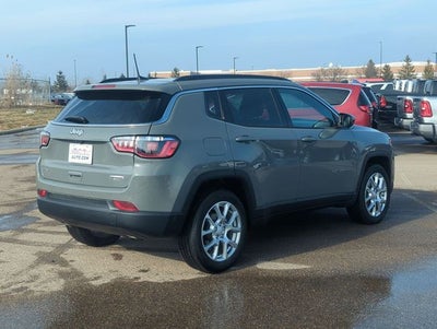 2023 Jeep Compass Latitude Lux FWD