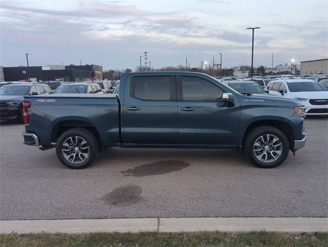 2024 Chevrolet Silverado 1500 4WD Crew Cab Short Bed LT with 2FL