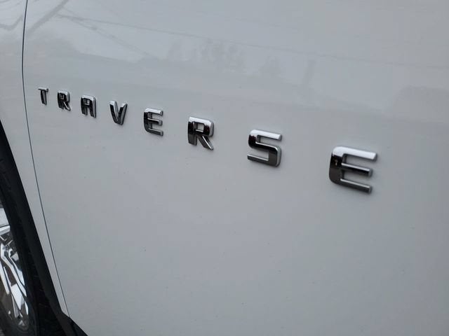 2022 Chevrolet Traverse LS