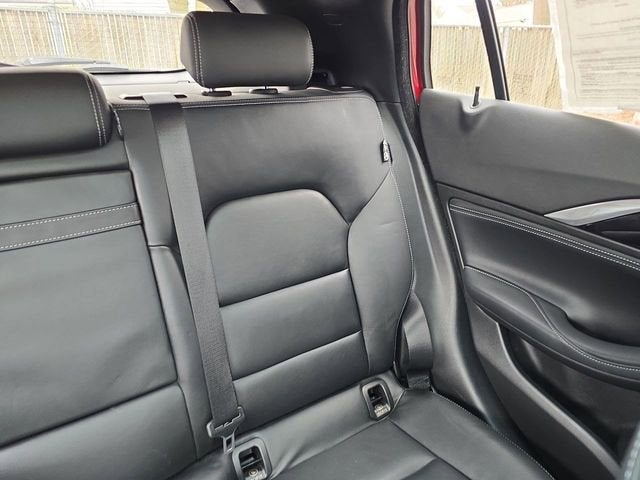 2017 INFINITI QX30 Premium