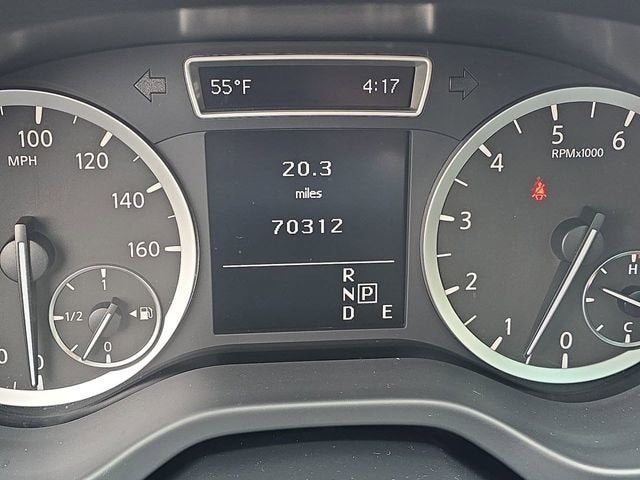 2017 INFINITI QX30 Premium