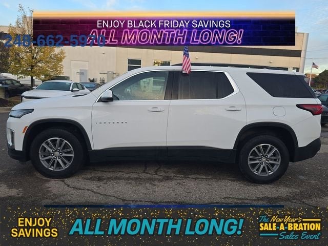 2023 Chevrolet Traverse LT Cloth