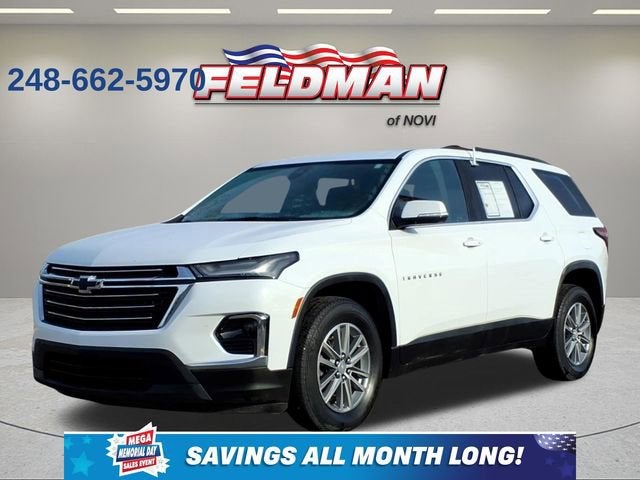 2023 Chevrolet Traverse LT Cloth