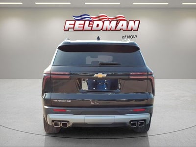 2025 Chevrolet Traverse LT