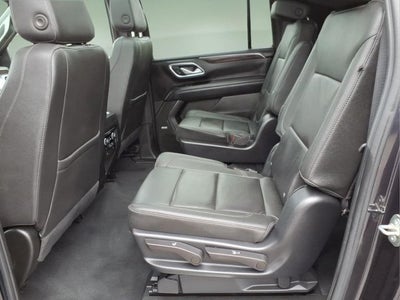 2022 Chevrolet Suburban LT