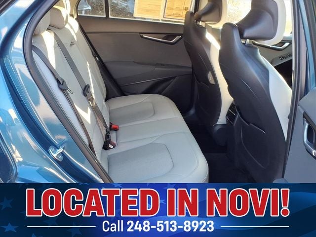 2024 Kia Niro EX Touring