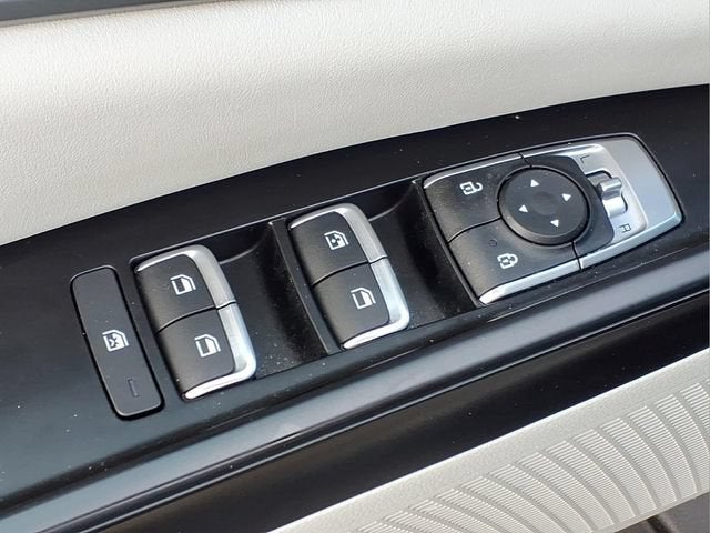2022 Kia Carnival MPV LX