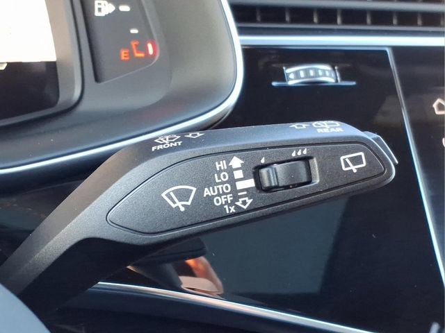 2026 Audi Q7 Premium Plus 55 TFSI quattro tiptronic