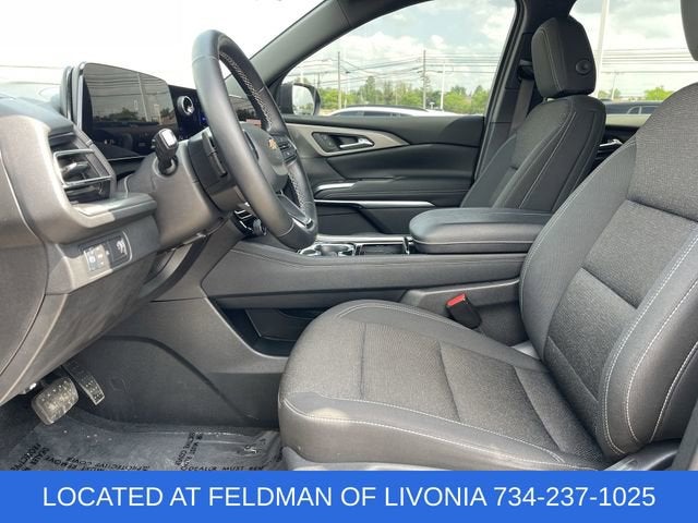 2024 Chevrolet Traverse LS