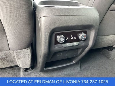 2024 Chevrolet Traverse LS